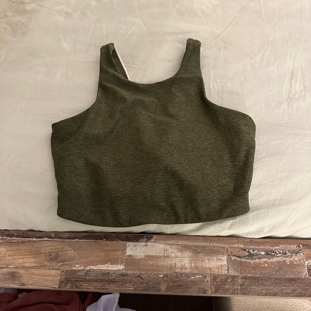 Outdoor voices crop top